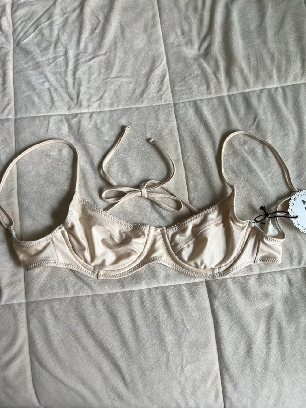 Djerf Avenue x Frankies Bikinis Matilda Underwire Top - Sand Castle - Picture 2 of 5